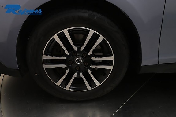 Volvo V40 Cross Country 19 of 25