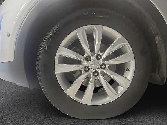 Kia Sorento 8 of 8