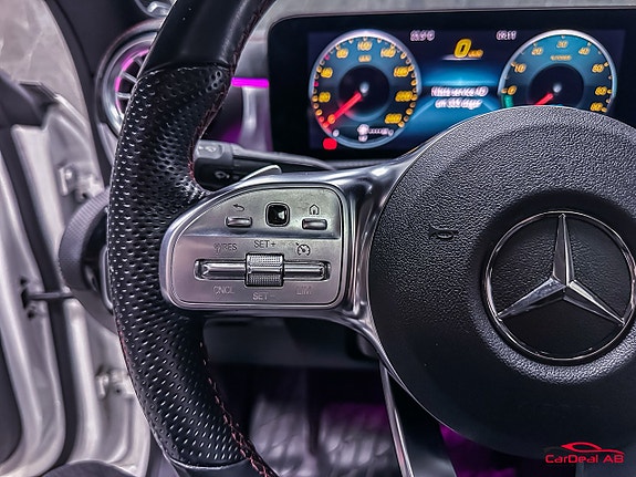 Mercedes-Benz CLA250 e 20 of 25