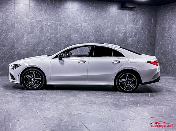 Mercedes-Benz CLA250 e 4 of 25