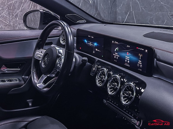 Mercedes-Benz CLA250 e 13 of 25