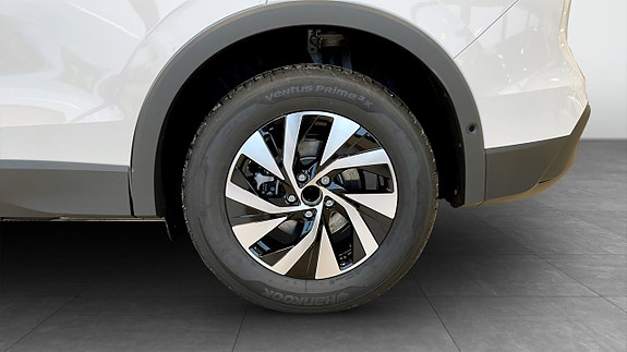 Volkswagen Tiguan 7 of 15