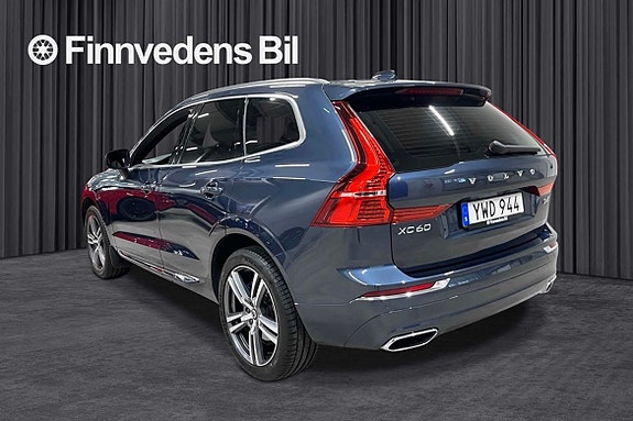 Volvo XC60 2 of 27