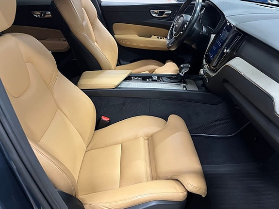 Volvo XC60 9 of 27