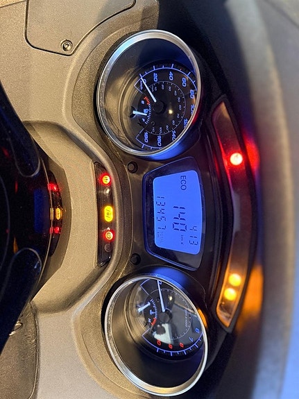 Piaggio MP3 500 0.5 CVT, 41hk 3 of 9