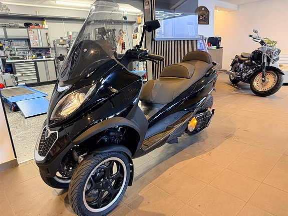 Piaggio MP3 500 0.5 CVT, 41hk 7 of 9