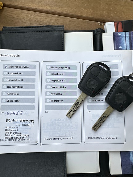 BMW 318i 10 of 10