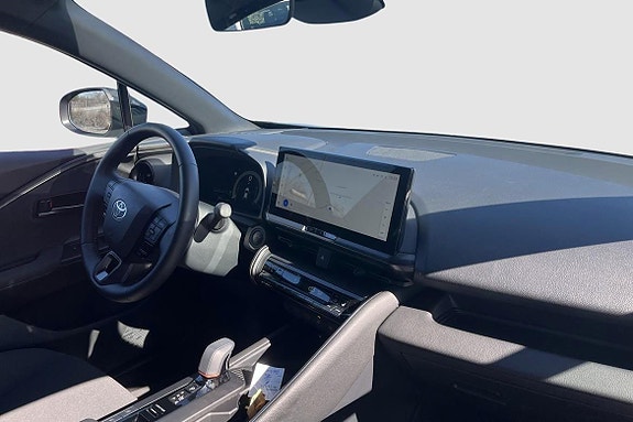 Toyota C-HR 7 of 12