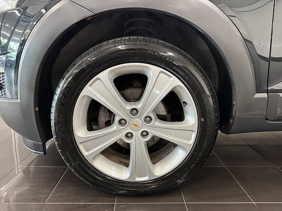 Chevrolet Captiva 21 of 23