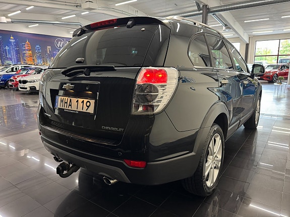 Chevrolet Captiva 4 of 23
