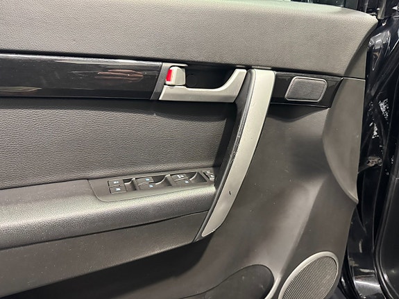 Chevrolet Captiva 16 of 23