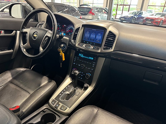 Chevrolet Captiva 10 of 23