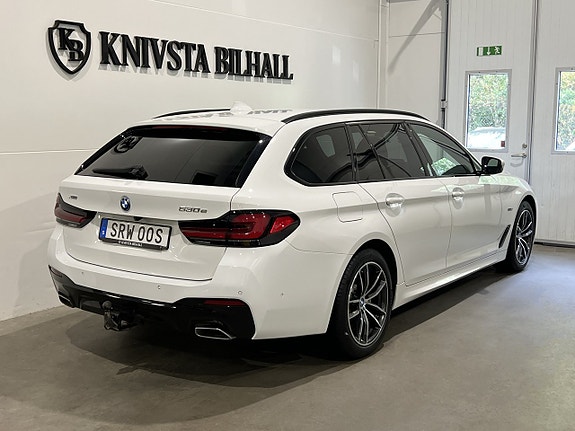 BMW 530e 4 of 29