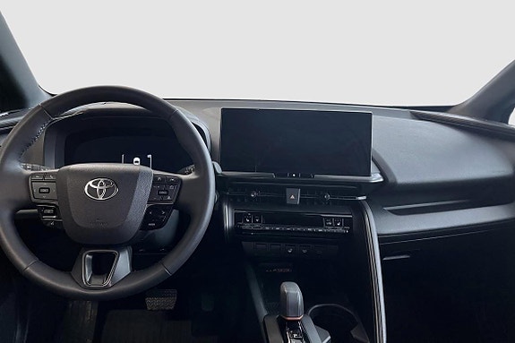 Toyota C-HR 10 of 13
