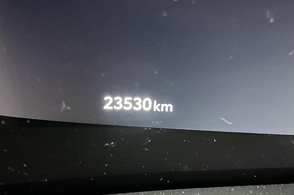 Toyota C-HR 13 of 13