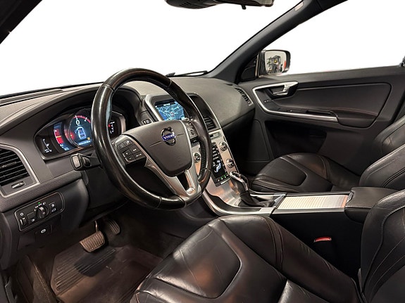 Volvo XC60 7 of 23