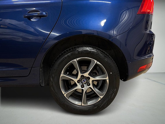 Volvo XC60 6 of 23