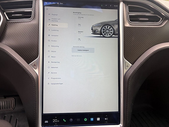 Tesla Model S 13 of 15