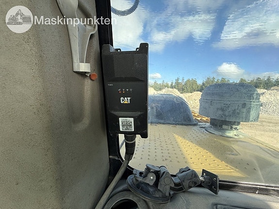 Cat 324D 24 of 27