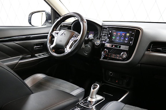 Mitsubishi Outlander 24 of 24