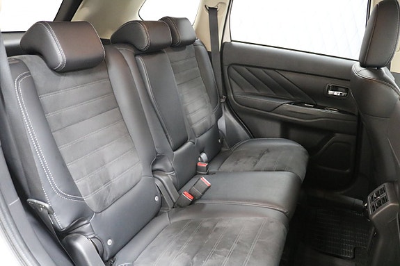 Mitsubishi Outlander 11 of 24