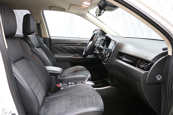 Mitsubishi Outlander 14 of 24