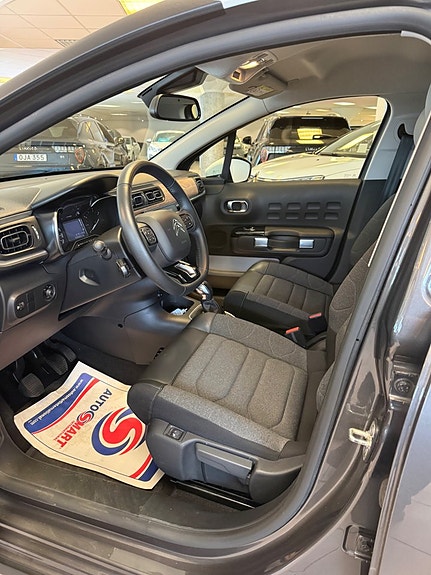 Citroen C3 8 of 17