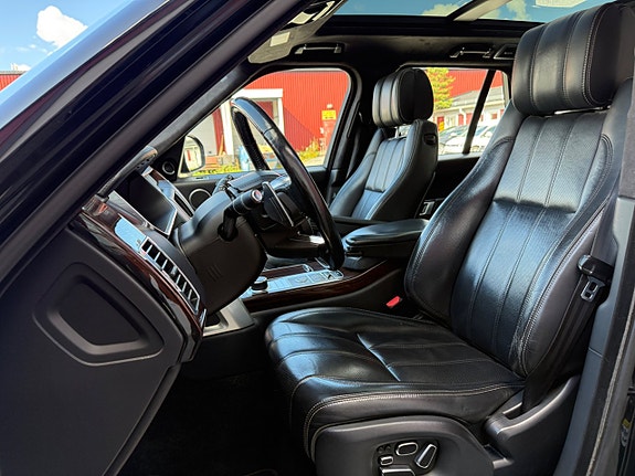 Land Rover Range Rover 12 of 27