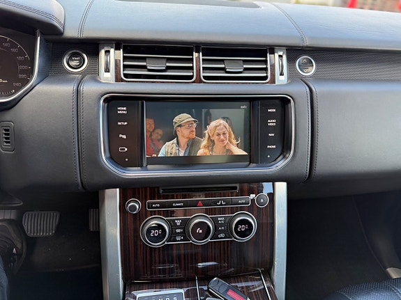 Land Rover Range Rover 16 of 27