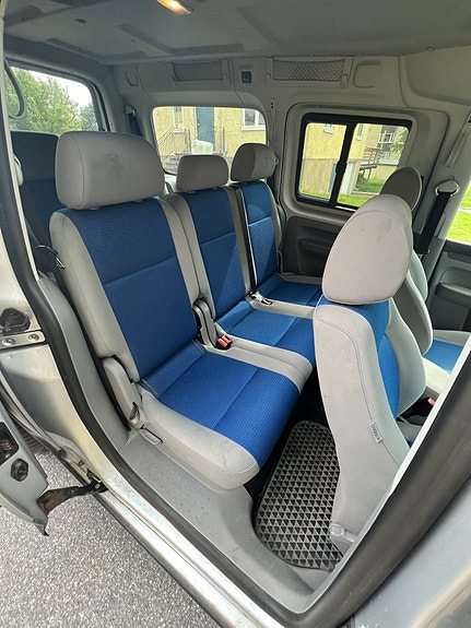 Volkswagen Caddy Maxi 11 of 16