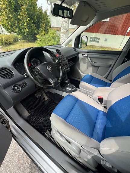 Volkswagen Caddy Maxi 6 of 16