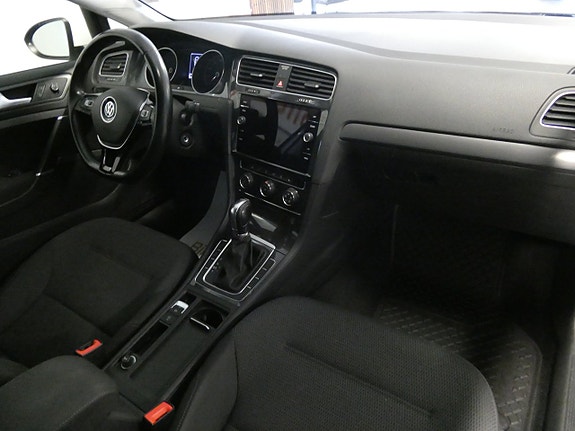 Volkswagen Golf I 11 of 21