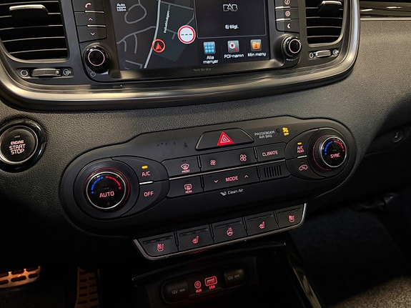 Kia Sorento 19 of 26