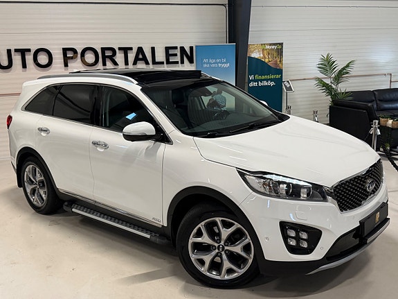 Kia Sorento 3 of 26