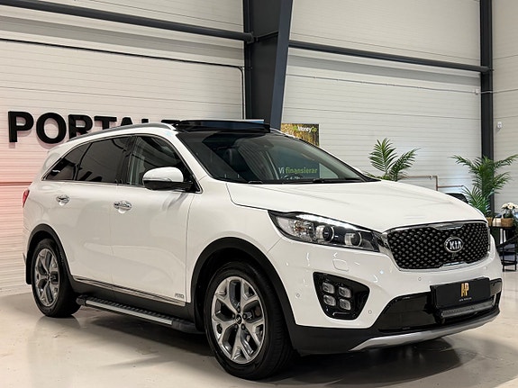 Kia Sorento 13 of 26