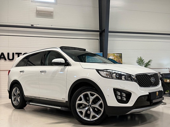 Kia Sorento 4 of 26
