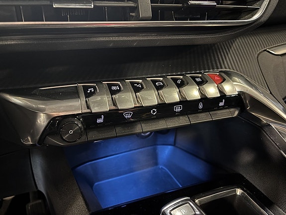 Peugeot 3008 10 of 19