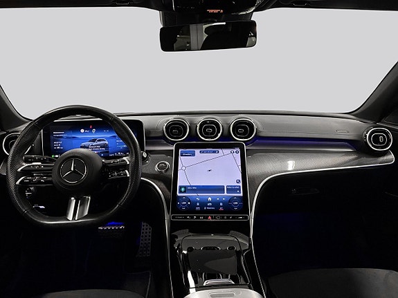 Mercedes-Benz C300 7 of 16
