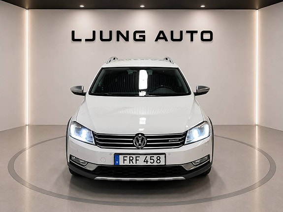 Volkswagen Passat Alltrack 6 of 19