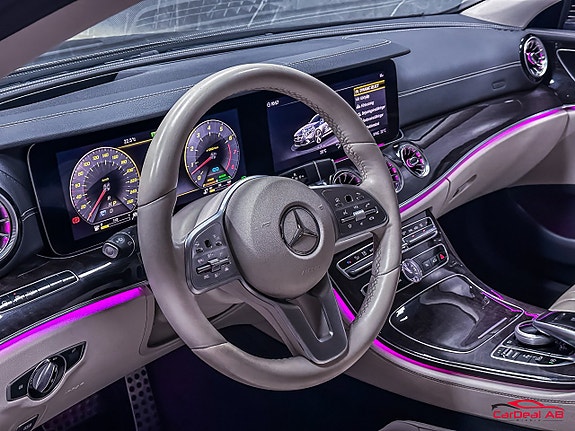 Mercedes-Benz CLS450 12 of 27