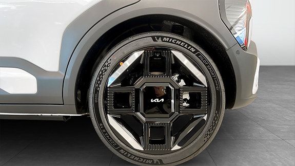 Kia EV2 9 of 13