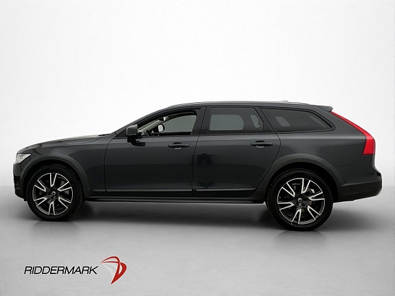 Volvo V90 Cross Country 5 of 30
