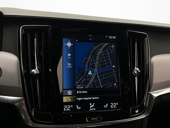 Volvo V90 Cross Country 21 of 30
