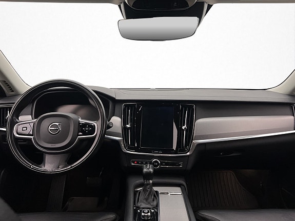 Volvo V90 Cross Country 14 of 30