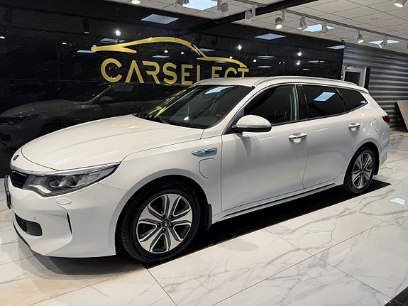 Kia Optima 2 of 30