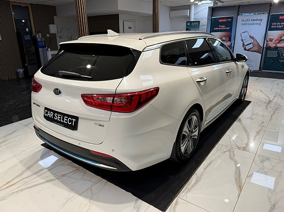 Kia Optima 6 of 30