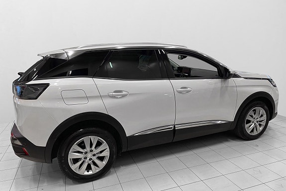 Peugeot 3008 8 of 18