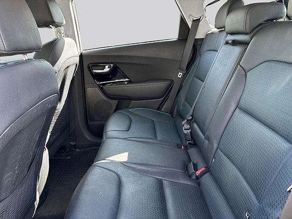 Kia Niro 9 of 14