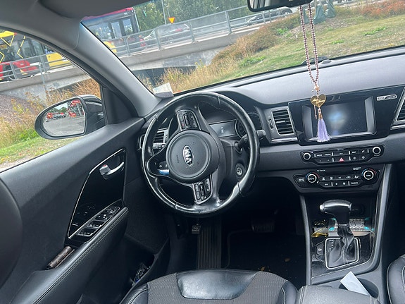 Kia Niro 4 of 8