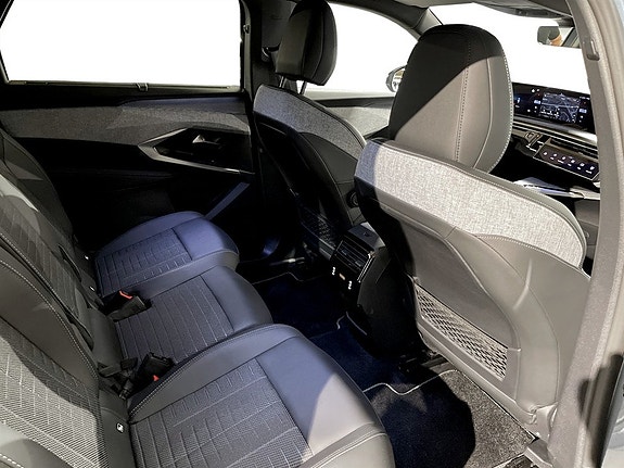 Peugeot 5008 12 of 15